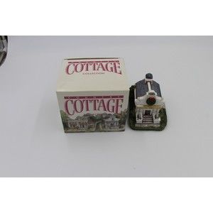 Vintage Country Cottage Collection city hall